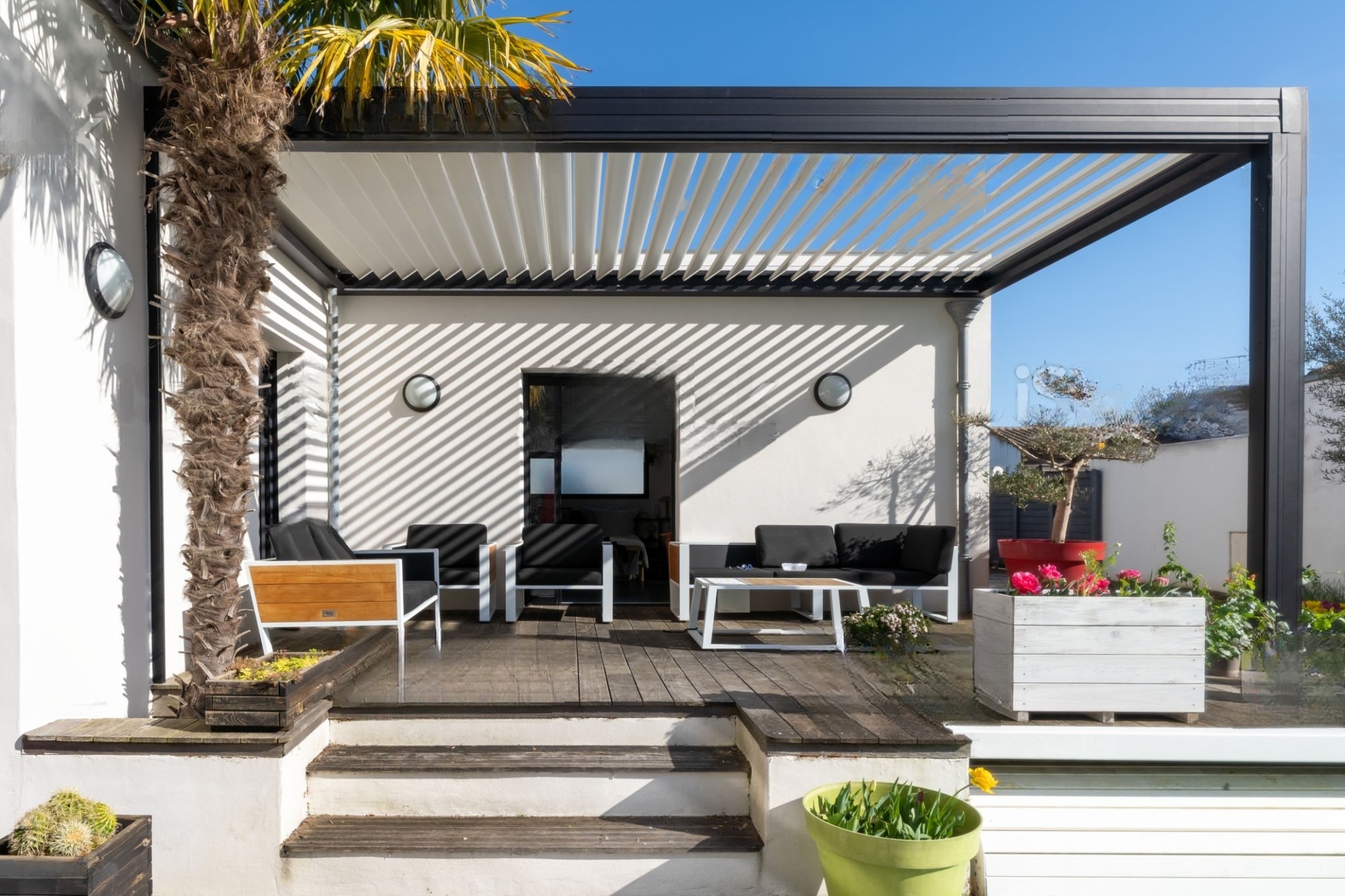 Photo d'une pergola biovlimatique